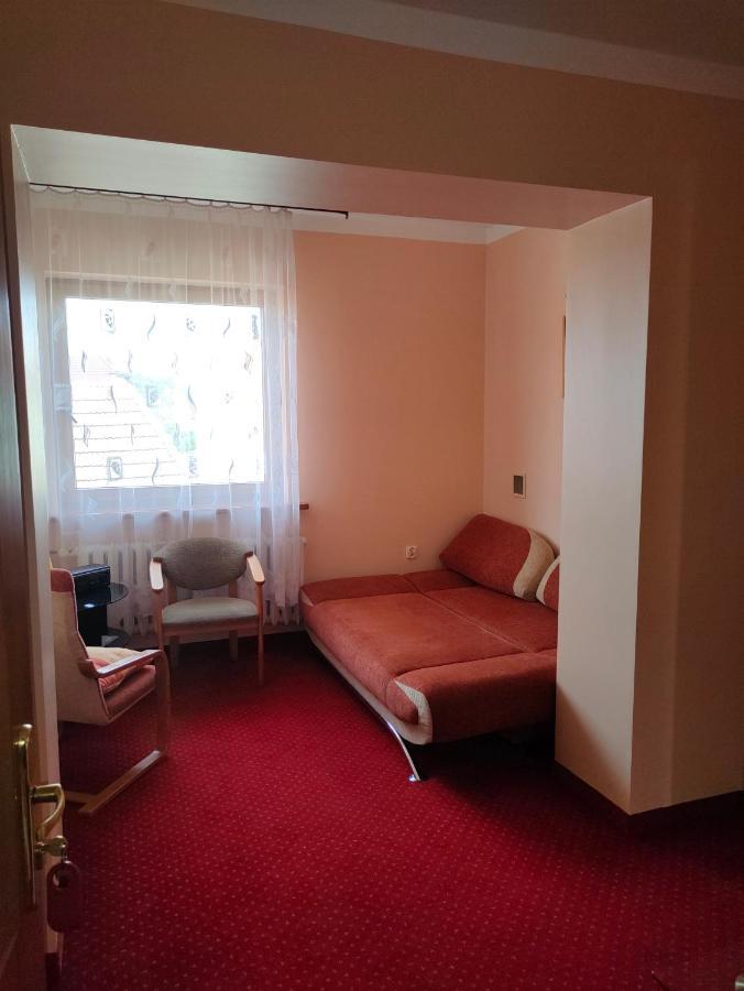 Delfin Bed & Breakfast Mielno  Bagian luar foto