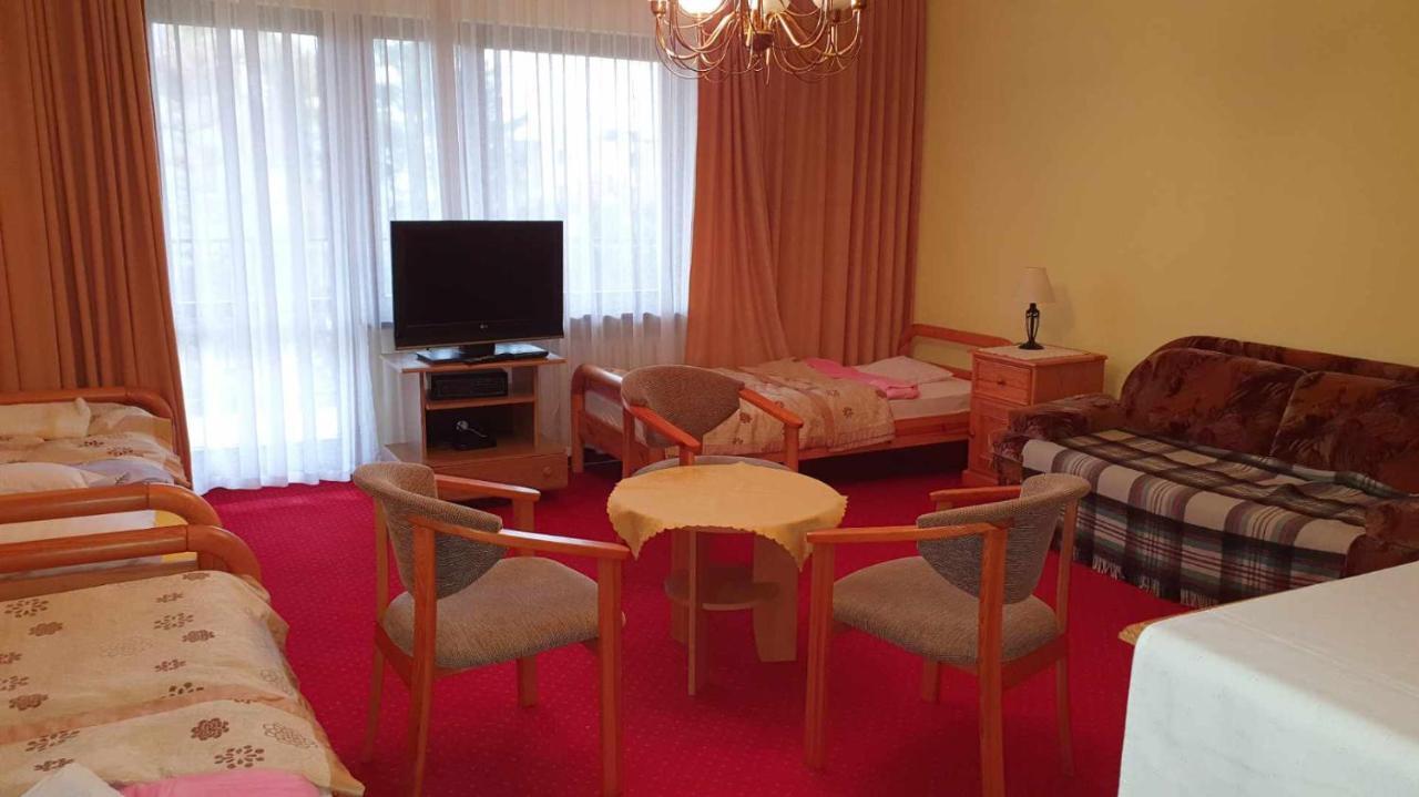 Delfin Bed & Breakfast Mielno  Bagian luar foto